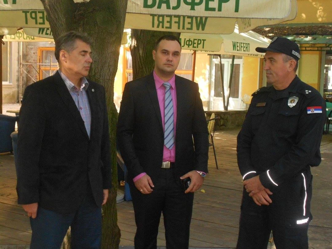 ОБЕЛЕЖАВАЊE 71. ГОДИШЊИЦЕ ОСЛОБОЂЕЊА ОПШТИНЕ ОПОВО — фотографија 3