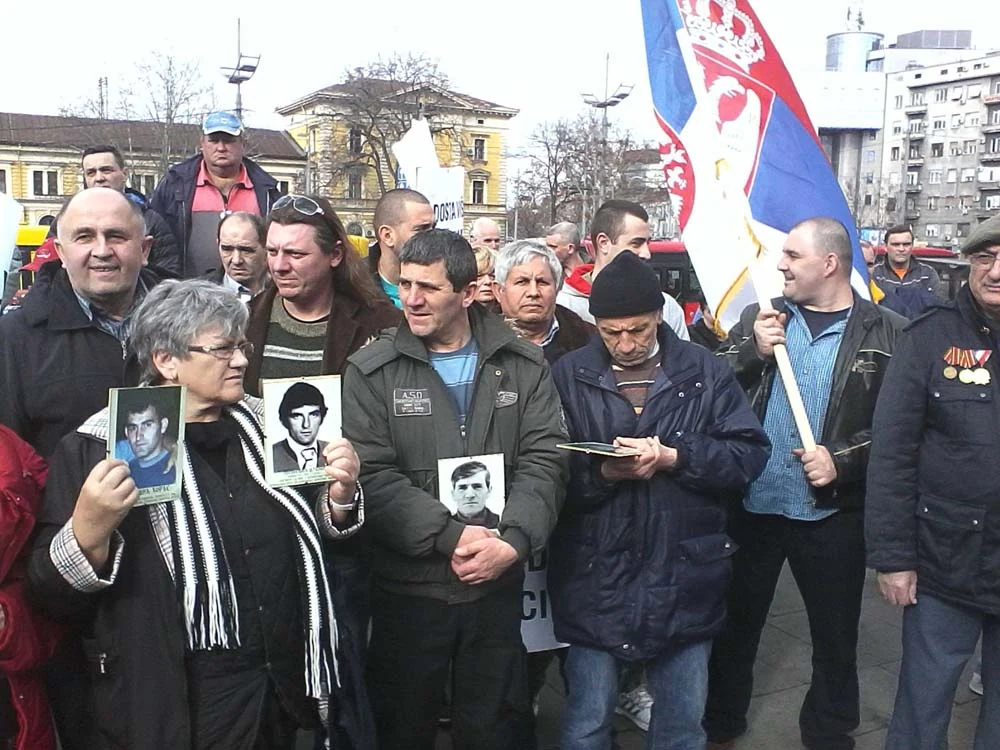 ПРОТЕСТ ИСПРЕД ВЛАДЕ СРБИЈЕ — фотографија 22