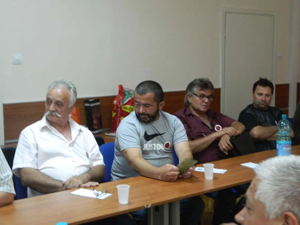 Седница извршног одбора удружења " Српски ратни ветерани Војводине" — фотографија 5