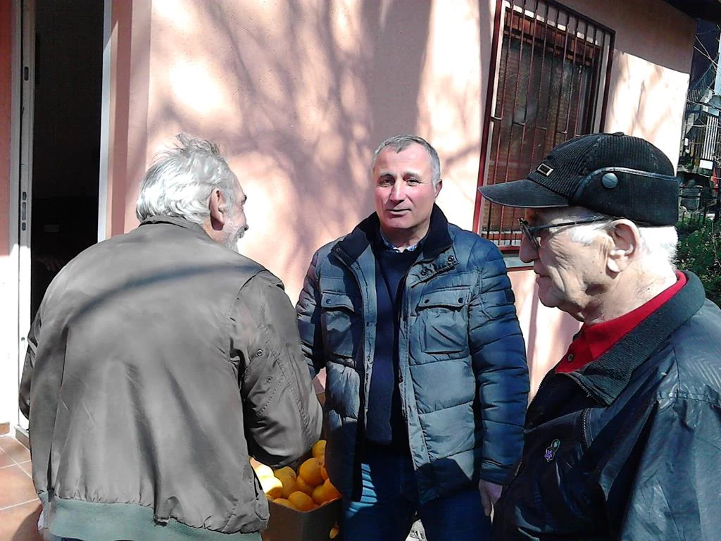 РЕДОВНА ПОДЕЛА НАМИРНИЦА ИЗ ПРОГРАМА „ПОМАЖЕМО ДА ИМАЈУ И ОНИ КОЈИ НЕМАЈУ“ — фотографија 15